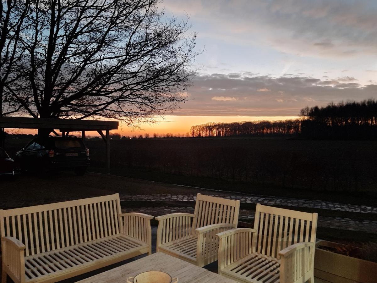B & B Victors Hof, Met Zwemvijver In Landelijke Setting Lievegem Kültér fotó