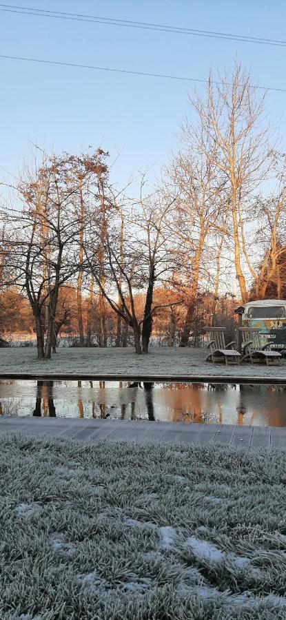 B & B Victors Hof, Met Zwemvijver In Landelijke Setting Lievegem Kültér fotó