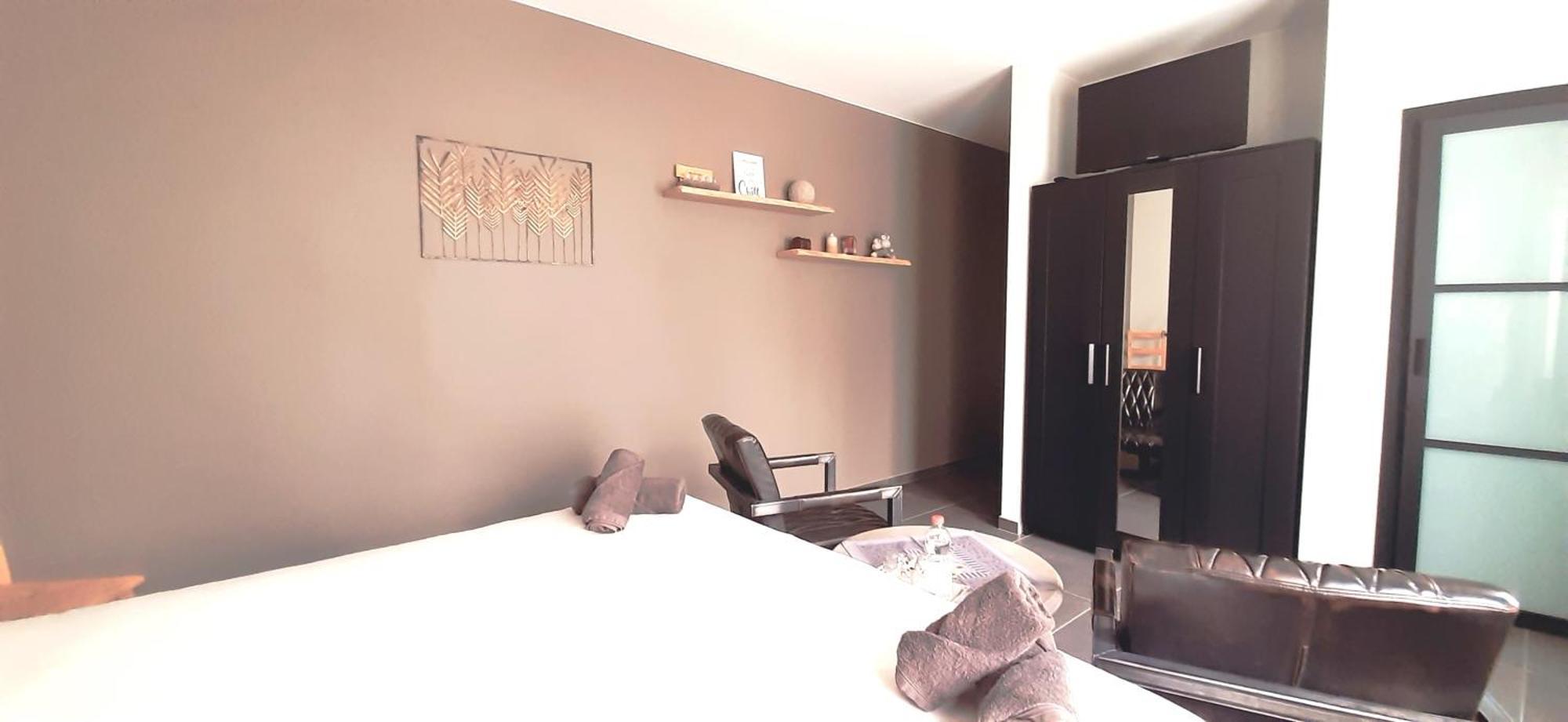 B & B Victors Hof, Met Zwemvijver In Landelijke Setting Lievegem Kültér fotó